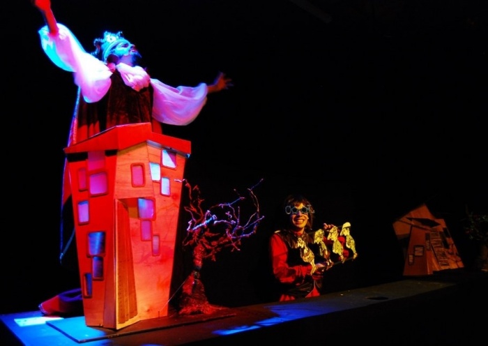 El teatro llega a Paillaco con la obra “El pueblo de colores”