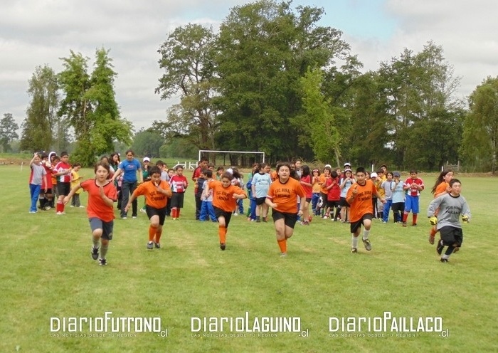 Escuelas del Microcentro participaron en las tradicionales olimpiadas rurales en el sector Eduvigis