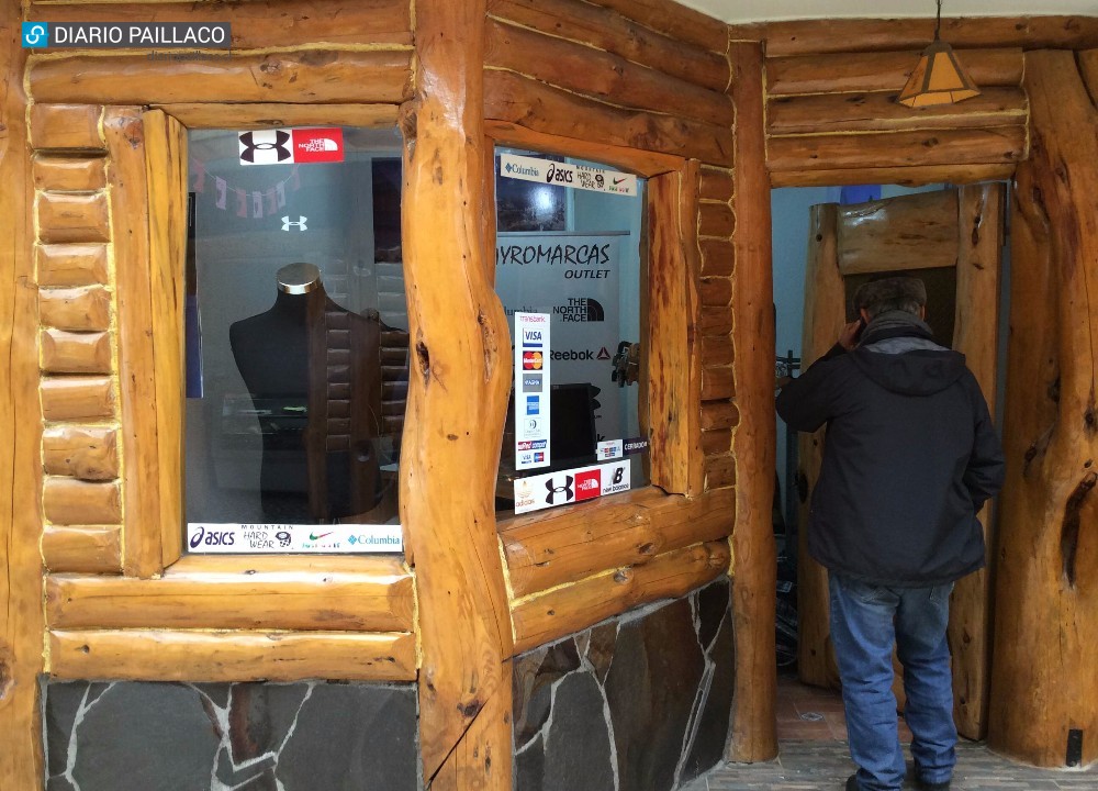  Delincuentes efectuaron millonario robo en local de nueva galería en Paillaco