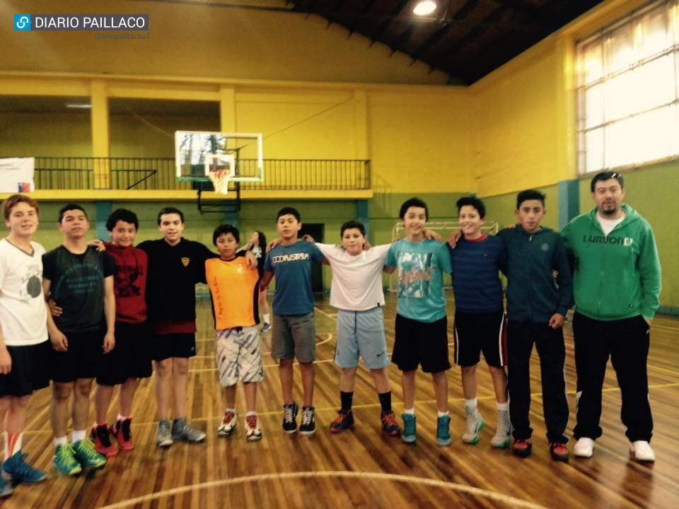 Varones de la Escuela Alemana obtuvieron el subcampeonato regional en básquetbol escolar