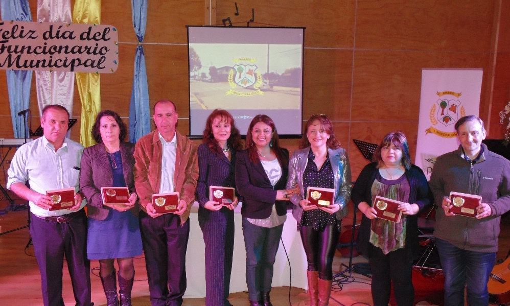 Municipalidad de Paillaco celebró el Día del Funcionario Municipal