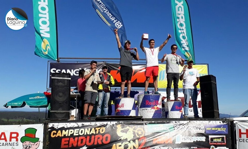Deportistas laguinos amantes del motocross triunfan con el oro en dos ruedas