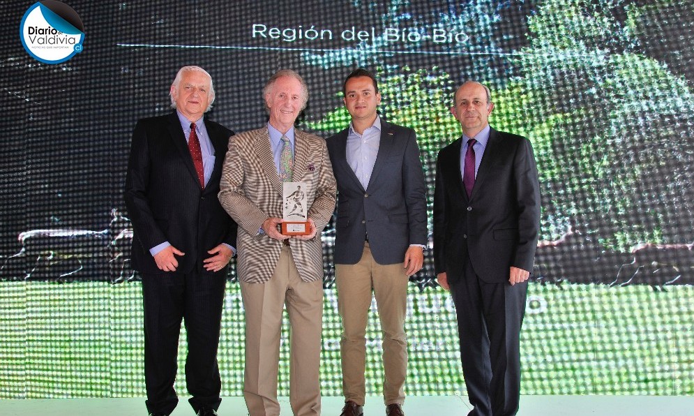 Emotivo Concurso “Campo del Año”, premió a los mejores agricultores del país