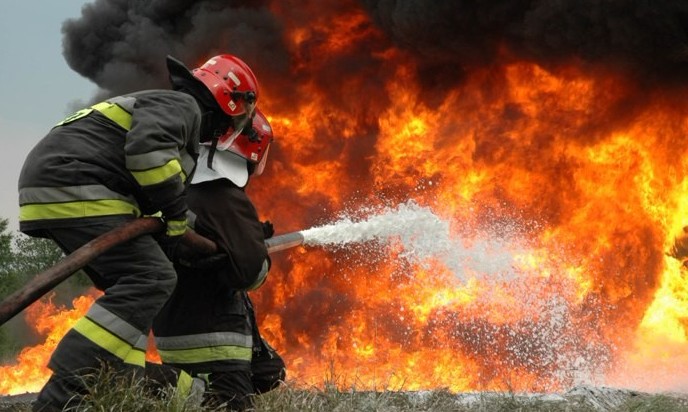 Cámara de Diputados aprueba proyecto que entrega permiso laboral a bomberos en capacitación
