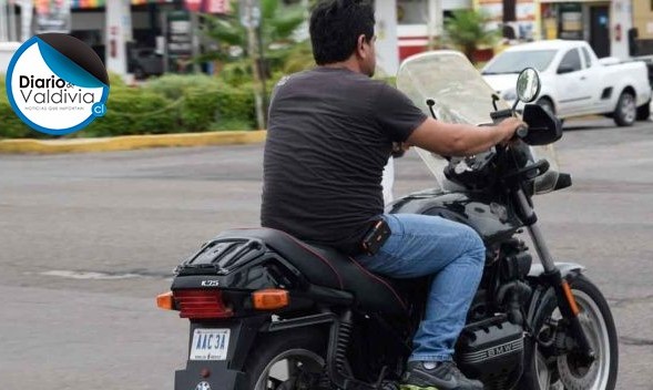 Senador De Urresti propone moción para regular venta de combustible a motociclistas que no usen casco