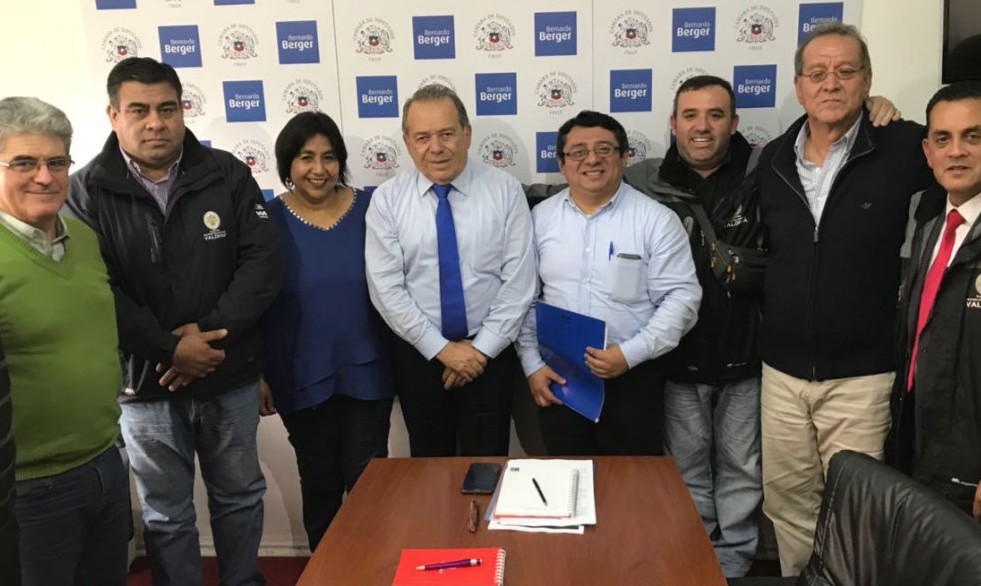 Diputados de ChileVamos presentan indicaciones que mejoran proyecto de incentivo al retiro municipal  