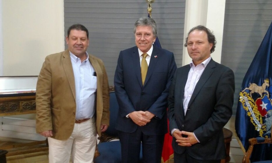 Senador De Urresti y concejal Reinoso se reúnen con Ministro de Defensa