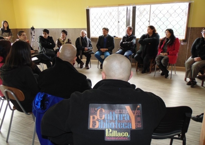Unidad de Cultura y Biblioteca de Paillaco se prepara para crear su Club de Lectura