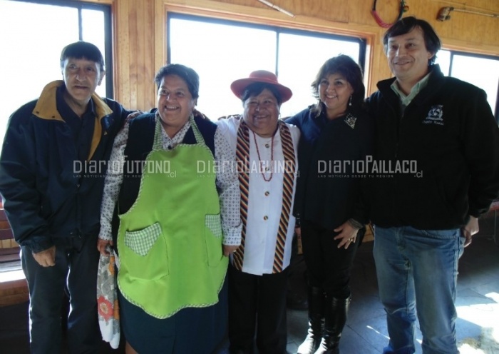 Culturas aymara y mapuche compartieron conocimientos ancestrales en Paillaco