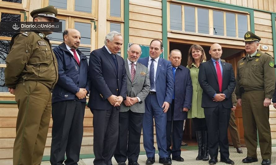 Ministro Chadwick inauguró nuevo edificio de la Tercera Comisaría de La Unión