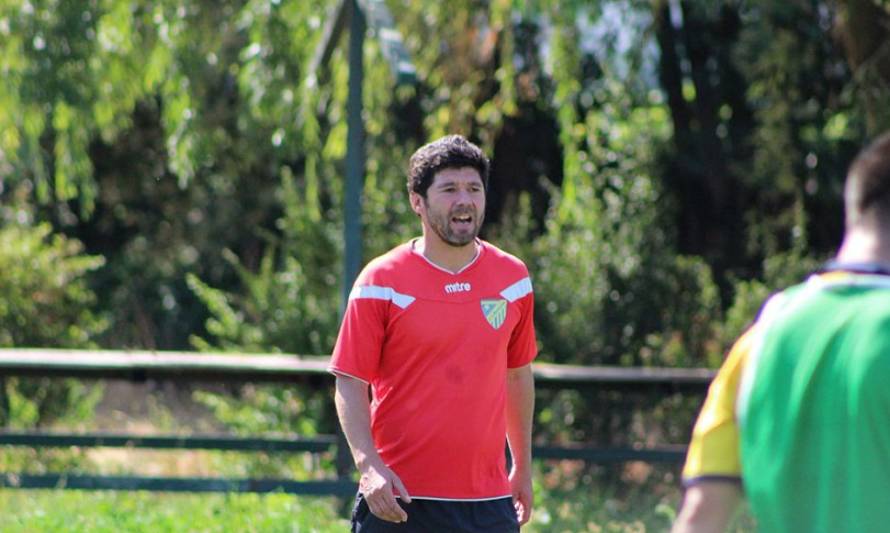 Arturo Norambuena es confirmado como el nuevo entrenador de Deportes Valdivia 