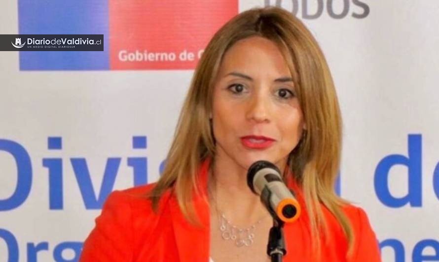 Ex Seremi aclara que no es candidata a gobernadora "por ahora" e Intendente señaló que ella declinó oferta laboral