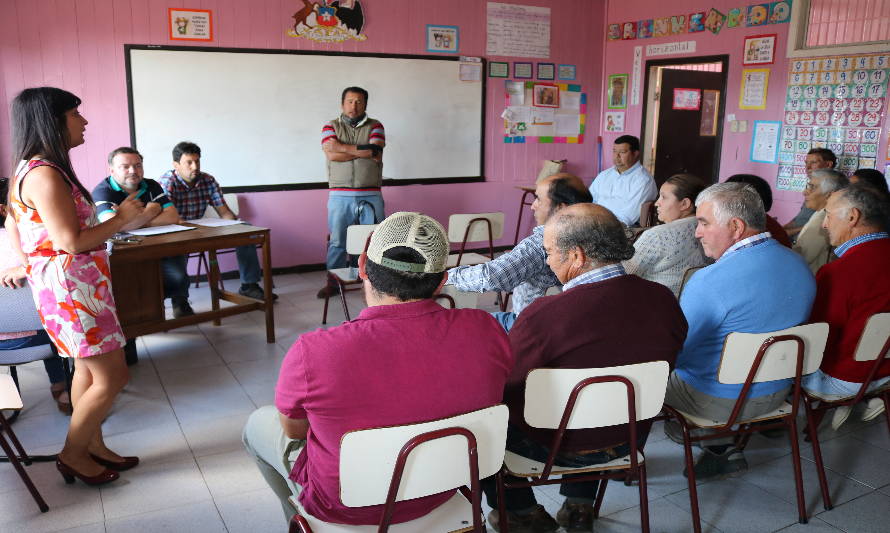 Municipio se reunió con vecinos de Manao – Chumpeco y La Peña – El Ñadi para difundir proceso de elección de proyectos FRIL