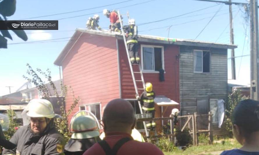Dos viviendas afectadas por incendio en población Carlos Gacitúa