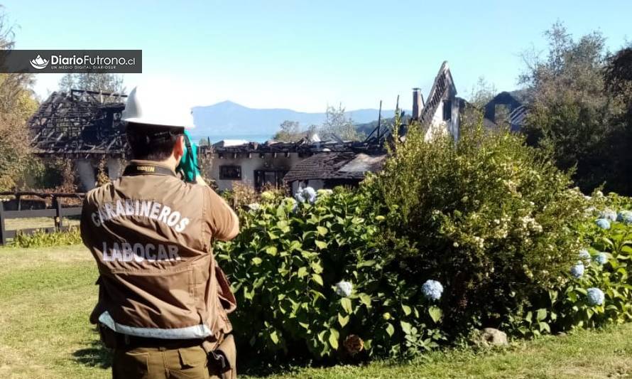 Futrono: Incendio destruyó casa de ex presidente del Tribunal Constitucional