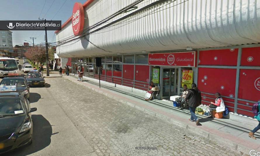 [ÚLTIMA HORA] Decretan cierre de supermercado Santa Isabel de calle Chacabuco en Valdivia