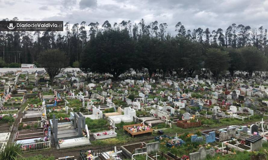 Seremi confirmó oficio sobre 
cementerios, pero aclara:"no estamos en etapa crítica"