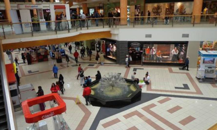 Seremi por reapertura: “Tiene que cambiarse el concepto de Mall como lugar para ir a pasear”