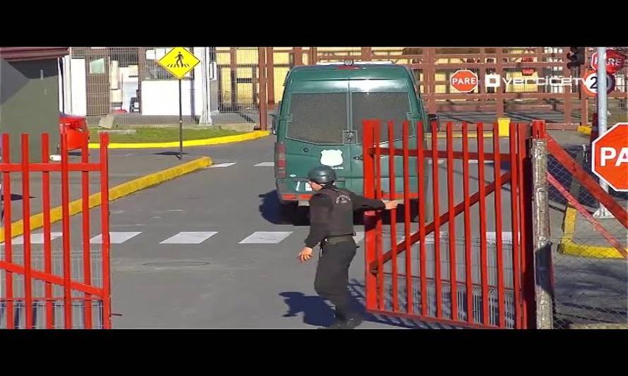 Video muestra a Gendarmes gritando nombre de internos con COVID-19 en Pto. Montt