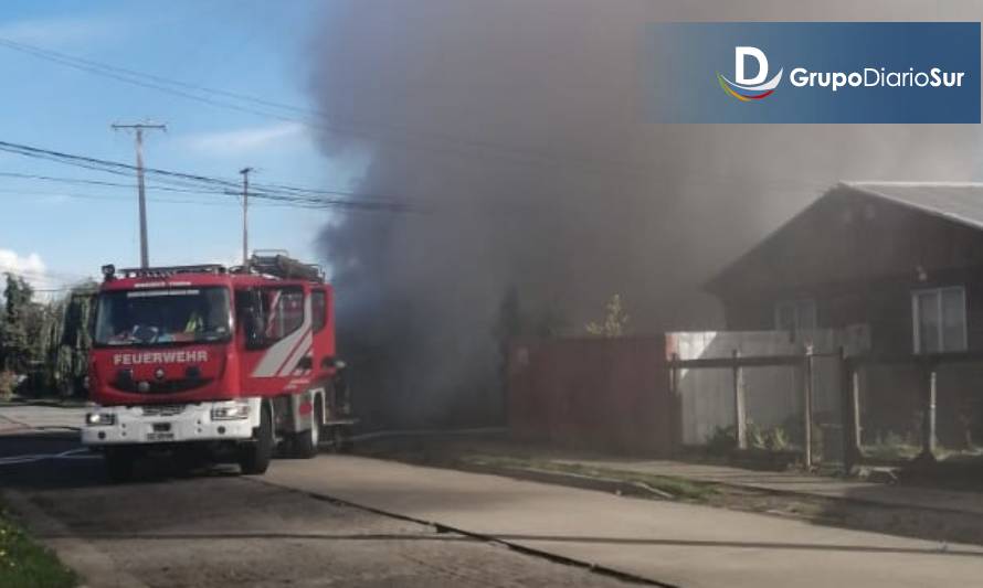 Paillaco: Incendio en vivienda habría sido controlado por Bomberos