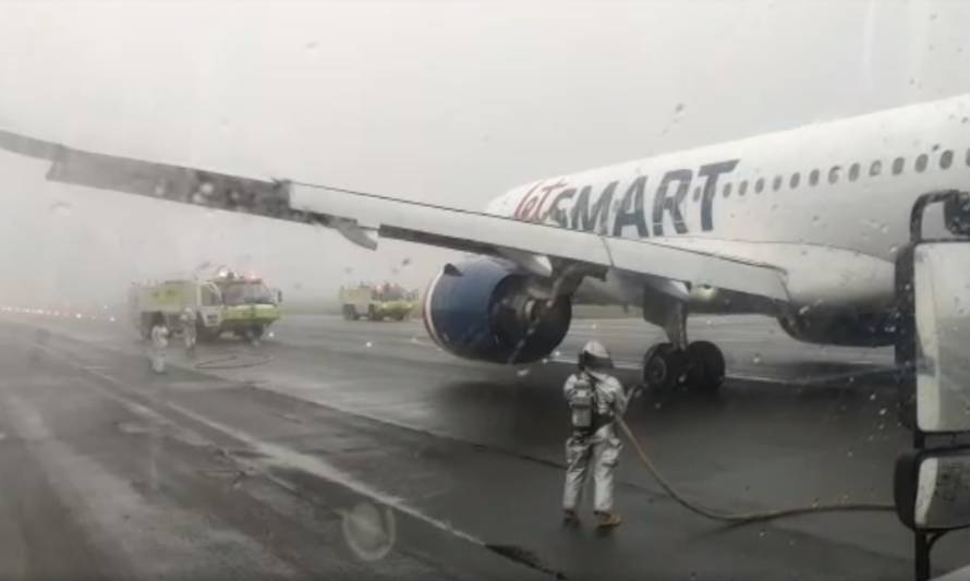 Avión debió aterrizar de emergencia en Talcahuano por incendio en una de sus turbinas