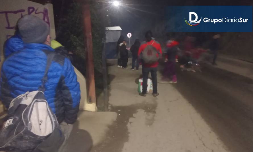 Tacos y larga espera por locomoción tras  protestas de pescadores en Niebla 