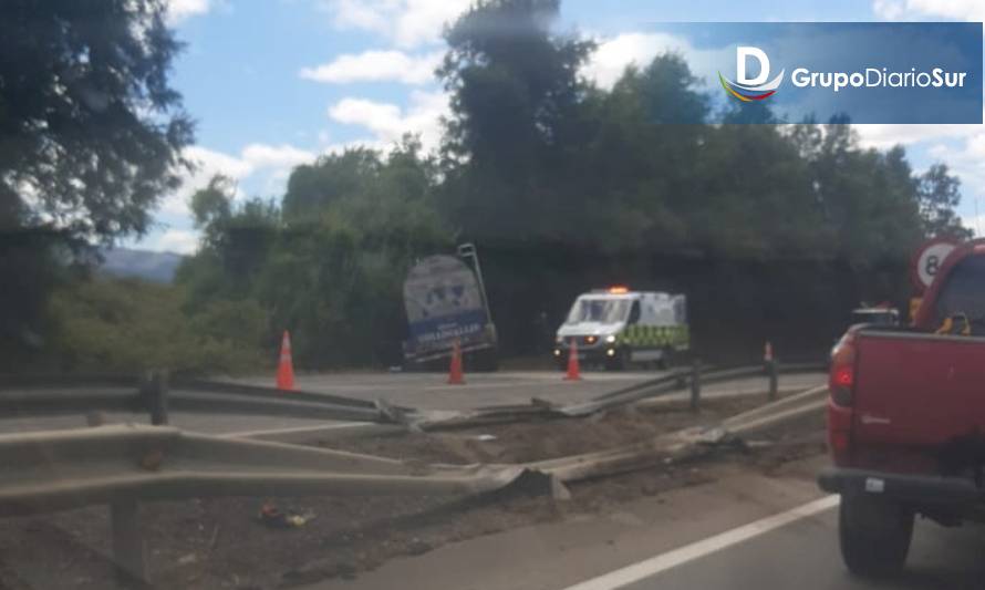 Accidente en La Unión: Camión volcó en las cercanías del peaje troncal