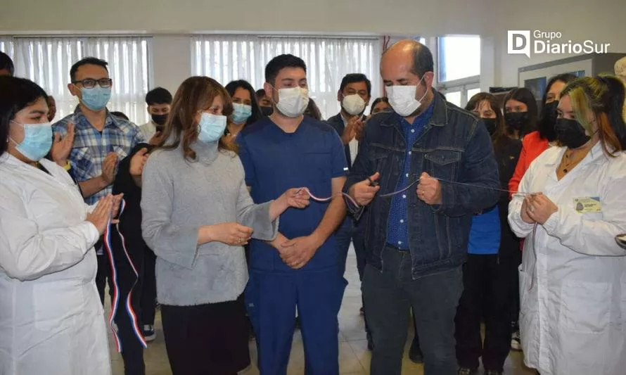 Carrera de enfermería del Liceo de Paillaco inauguró moderna sala de aprendizaje