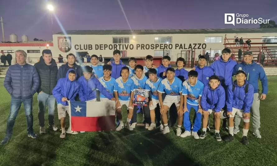 Jóvenes futbolistas paillaquinos vivieron inolvidable experiencia en Argentina