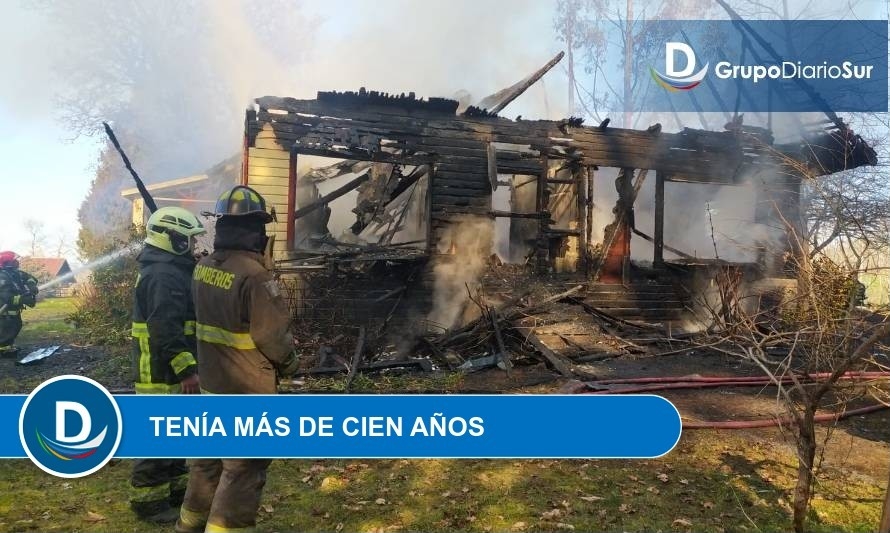 Incendio destruyó casa patronal en fundo de Osorno