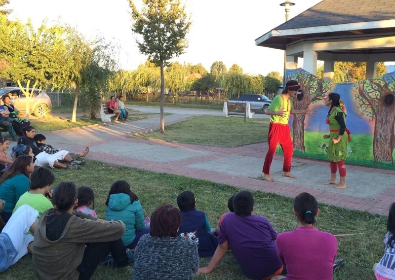 Festival de Teatro Latinoamericano se instala en Paillaco tras recorrer los sectores rurales de la comuna