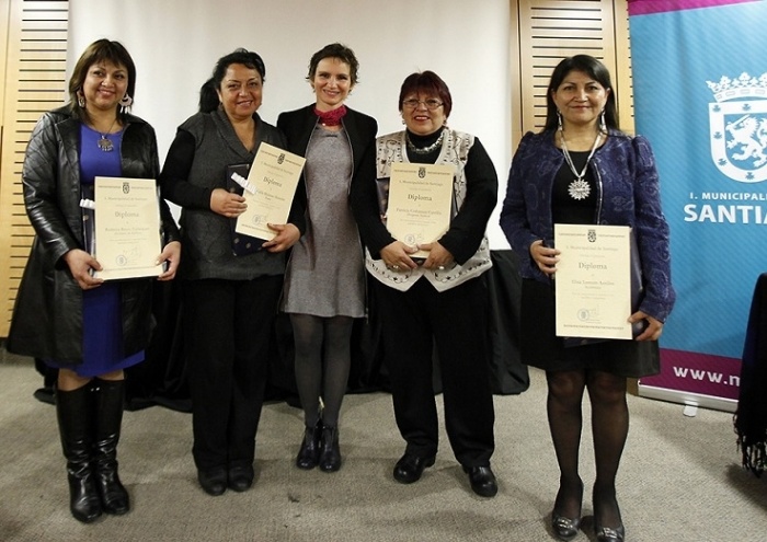 Ramona Reyes recibe reconocimiento como la primera y única alcaldesa mapuche de Chile