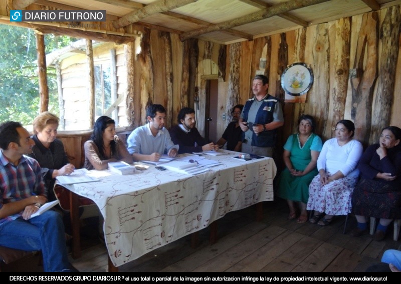Bienes Nacionales respondió dudas sobre sanamiento de tierras en Chabranco