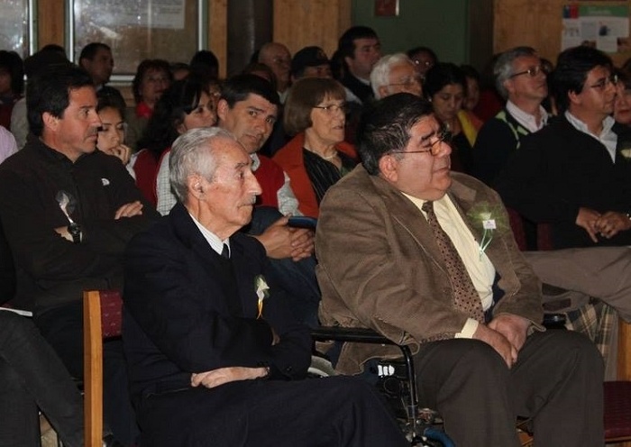 Los hechos que llevaron a reconocer a Carlos Aravena y Sabas Villanueva como Vecinos Ilustres 2013