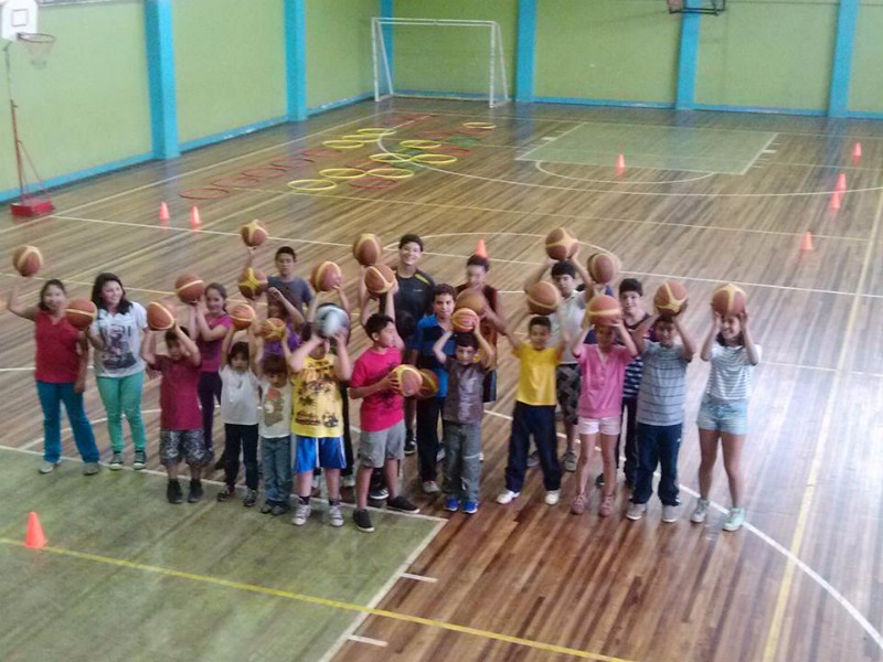 ¡Atención niños, niñas y jóvenes de Paillaco! Se invita a escuelas de básquetbol, tenis de mesa y bicicleta