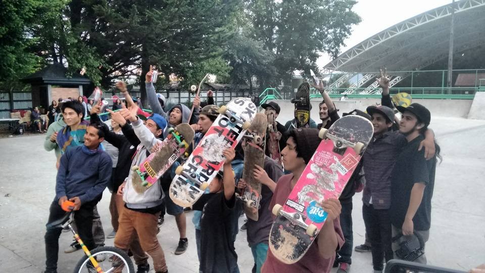 Jóvenes de Los Ríos, Los Lagos y La Araucanía participaron de campeonato de skateboarding en Paillaco