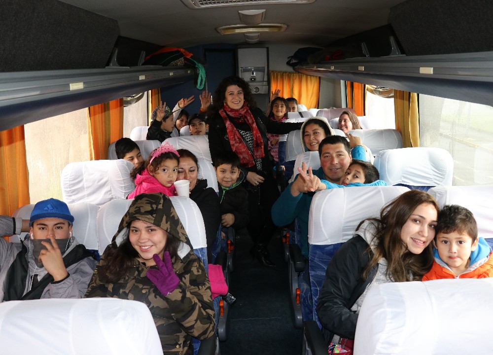 ​Familias disfrutaron sus vacaciones de invierno con viaje a Lago Ranco
